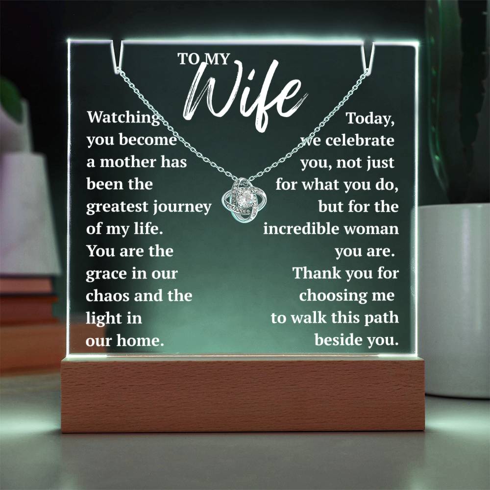 to-my-wife-love-knot-necklace-white-gold-warm-white-led